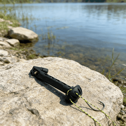 🎣Fly Roost Magnetic Fly Threader