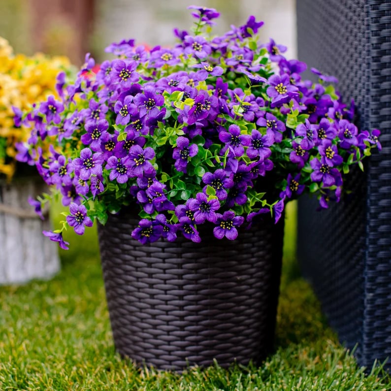 High-Grade Material Artificial Flowers (Zero Pollen Allergies)