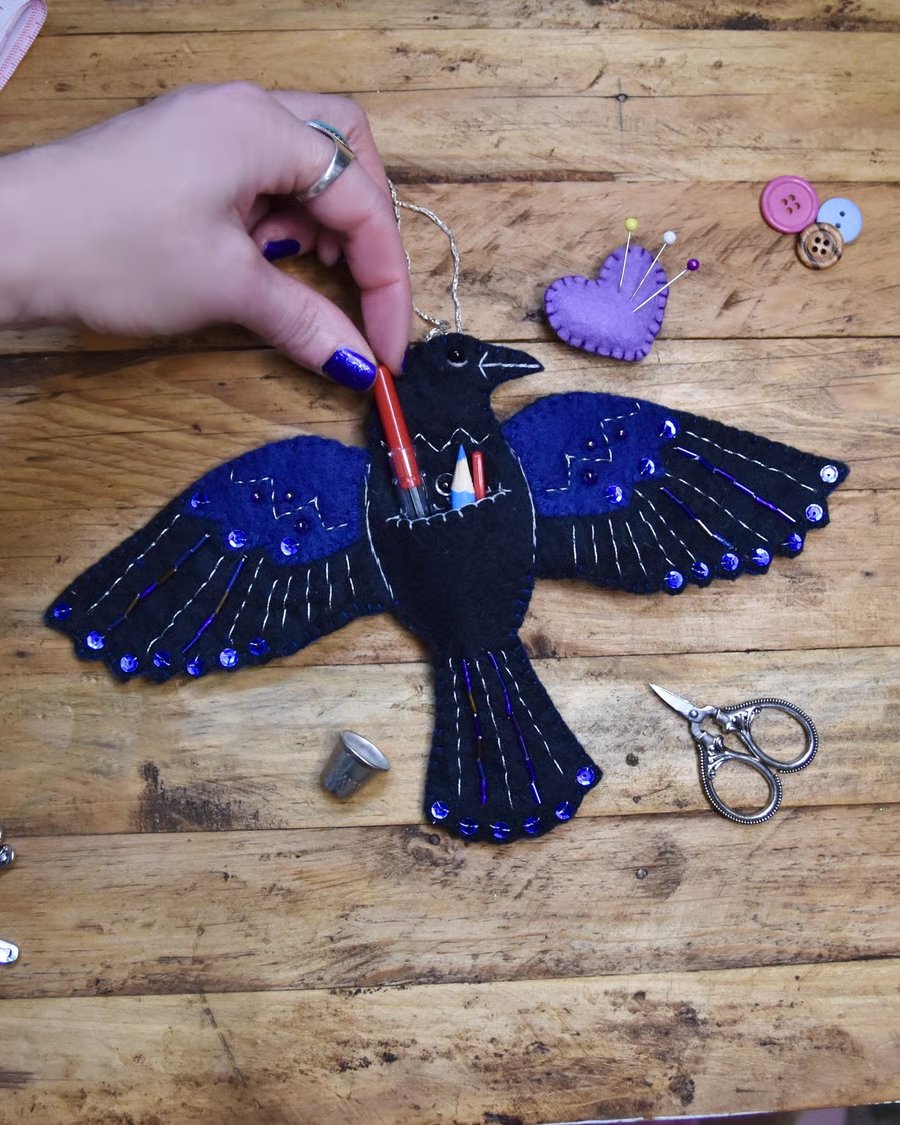 🖤 Raven's Keepsake – Guardian of Stitches 🪡✨